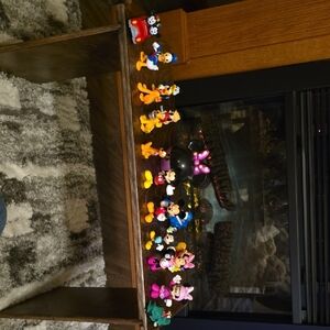 Disney Mini Figure Collection- Mickey, Minnie, Pluto, Scrooge, Daffy, Goofy